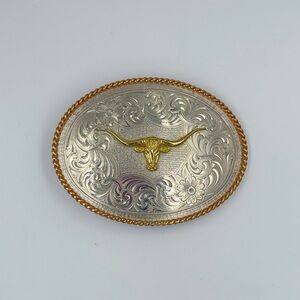 Classic Western two-tone Belt Buckle with Longhorn. Montana silversmiths